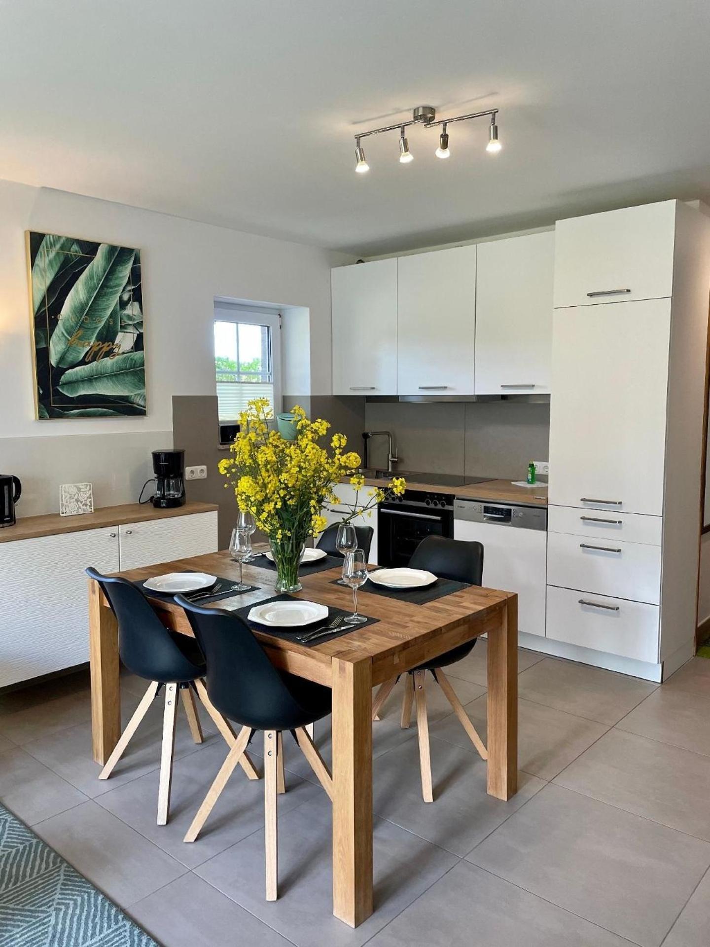 Idyllische 2-Zimmer Ferienwohnung Mitten In Der Natur Lancken-Granitz Luaran gambar