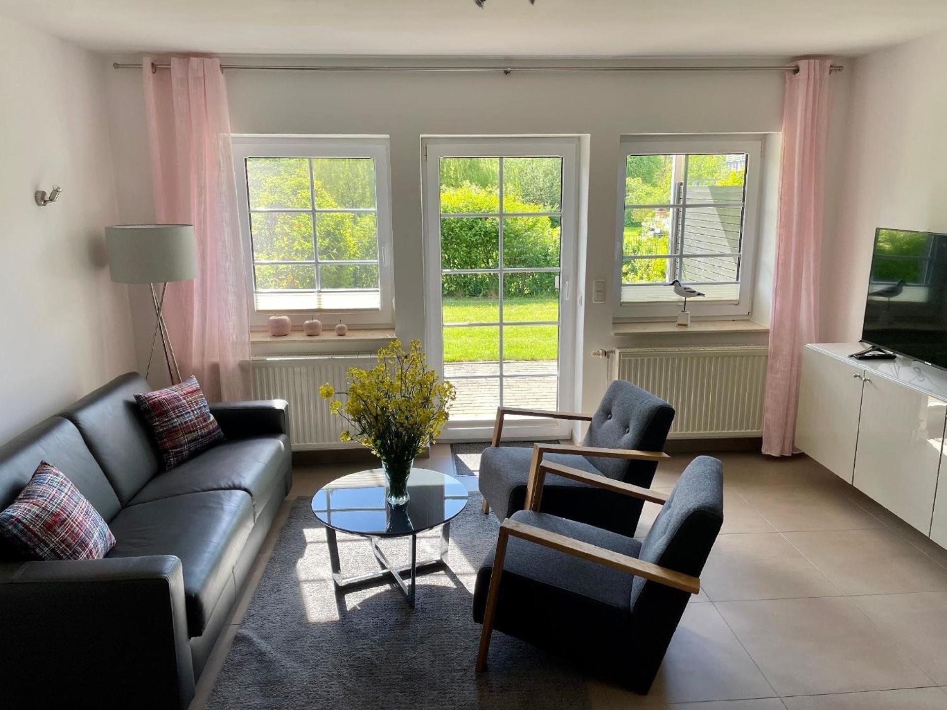 Idyllische 2-Zimmer Ferienwohnung Mitten In Der Natur Lancken-Granitz Luaran gambar